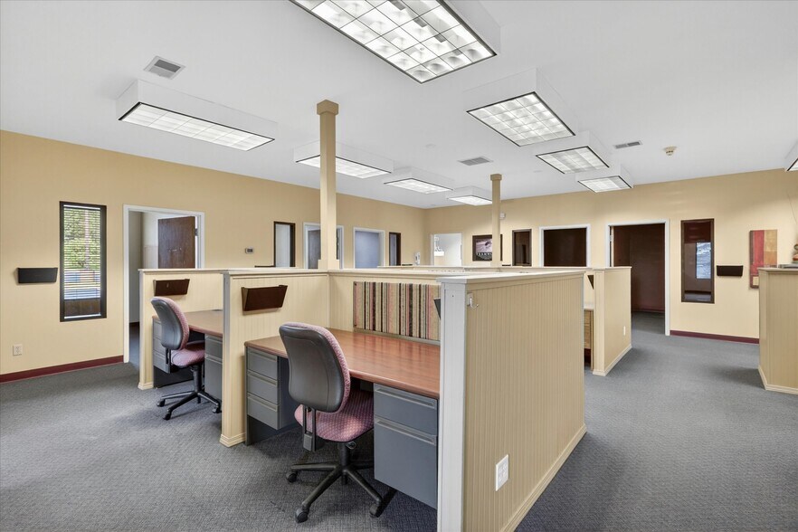 More Photos Of 245 W Johnson Rd, La Porte Office For Sale