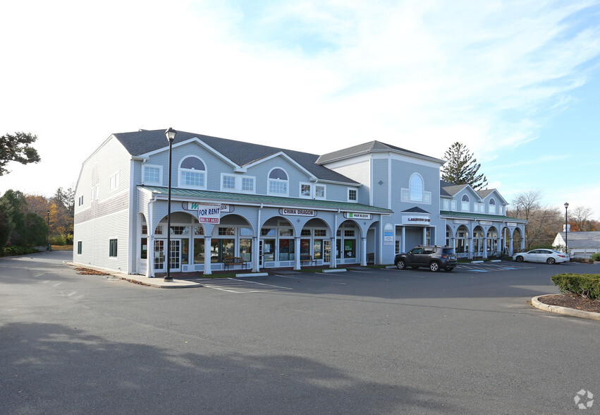 Primary Photo Of 42 E High St, East Hampton Storefront Retail Office For Lease