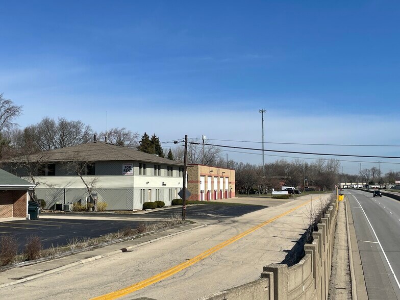 More Photos Of 511 Rockland Rd, Lake Bluff Land For Sale