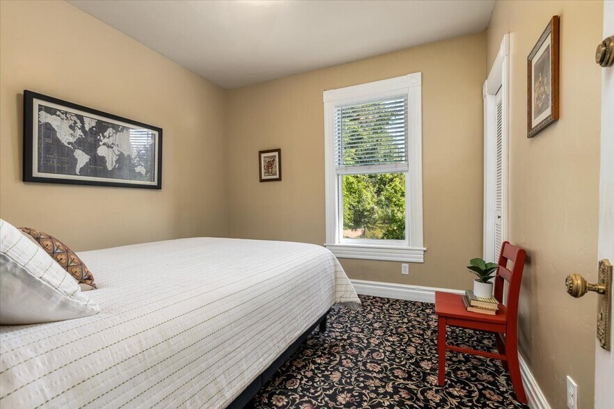 More Photos Of 358 Mill St, Grass Valley Specialty For Sale