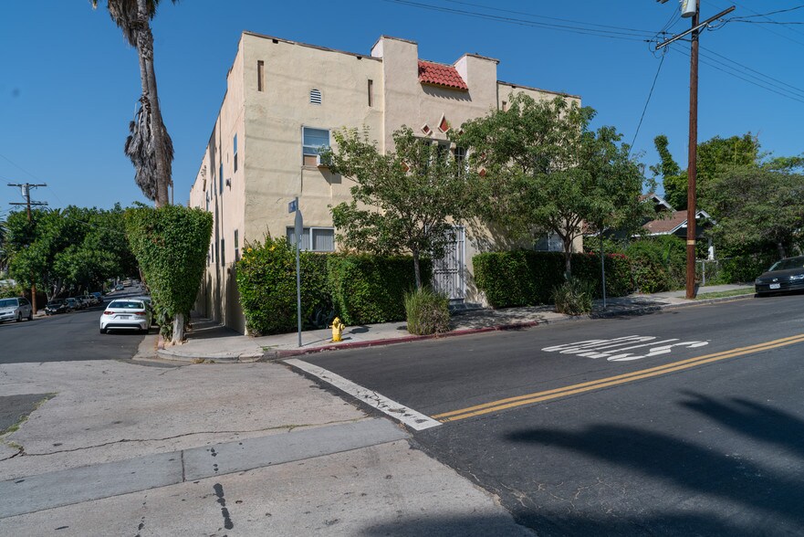More Photos Of 1001 Hyperion Ave, Los Angeles Apartments For Sale
