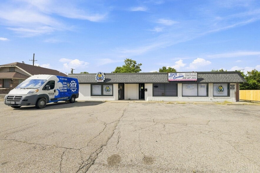 Primary Photo Of 1069-1077 Millville Ave, Hamilton General Retail For Sale