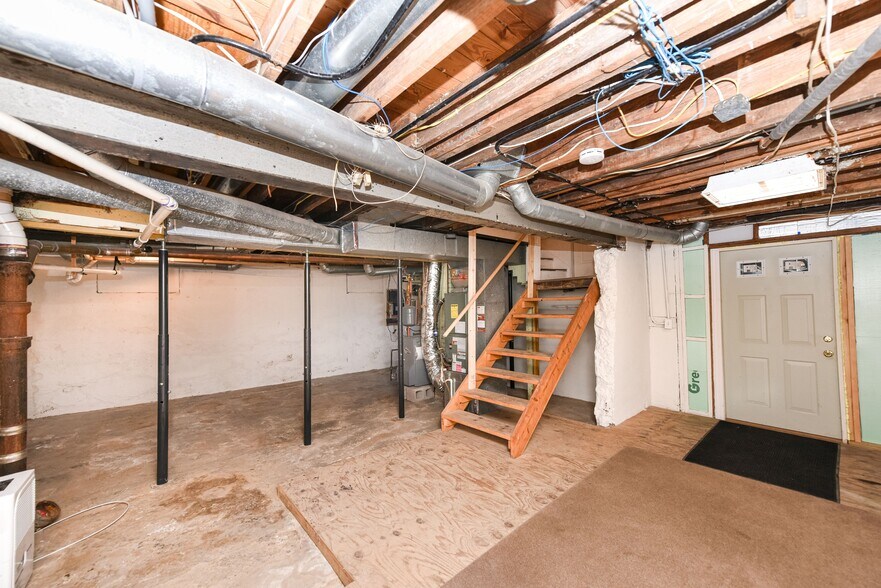 More Photos Of 128 Empire Blvd, Rochester Office Residential For Sale