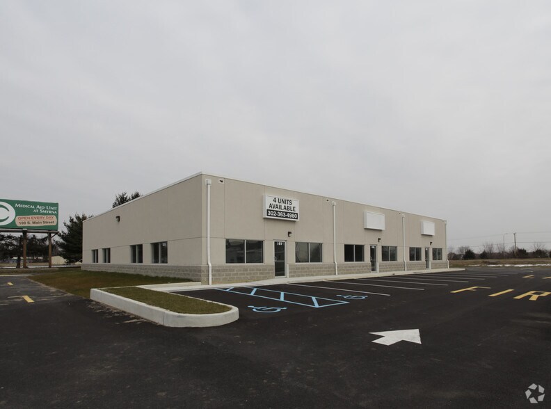More Photos Of 1231 S Dupont Blvd, Smyrna Storefront Retail Office For Lease