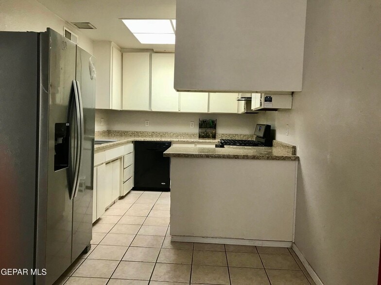More Photos Of 8100 Alameda Ave, El Paso Apartments For Sale