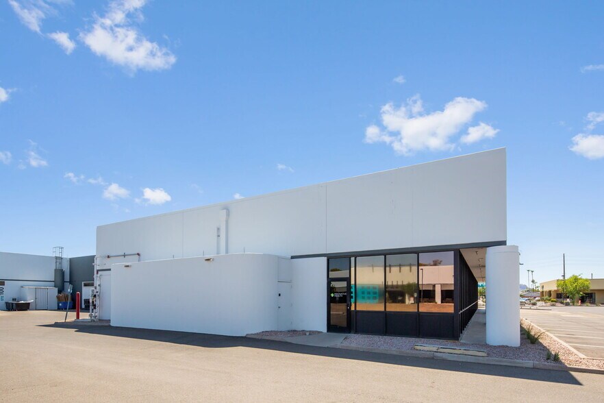 More Photos Of 1435 N Hayden Rd, Scottsdale Unknown For Lease