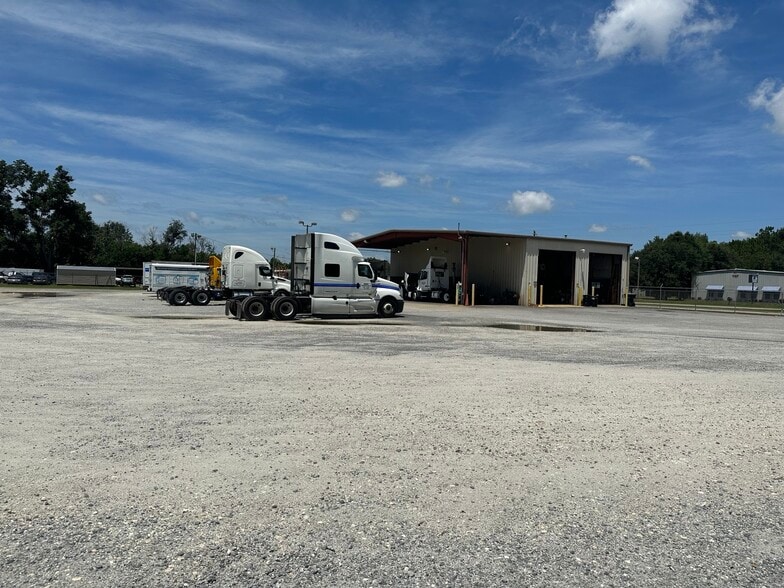 More Photos Of 1108 Centennial Ave, Albany Industrial For Sale