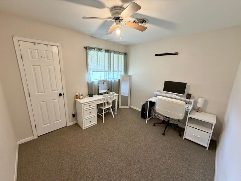 More Photos Of 831 FM 2917 Rd, Alvin Religious Facility For Sale