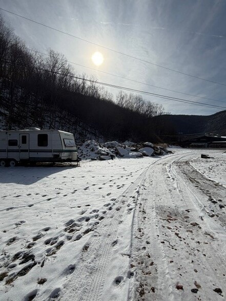 More Photos Of 123 Laurel St, Jim Thorpe Industrial For Sale