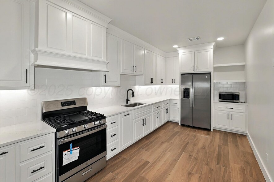 More Photos Of 8581 Cargo Ln, Amarillo Flex For Sale