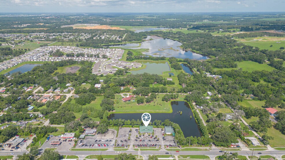 More Photos Of 13815 21st St, Dade City Auto Dealership For Sale