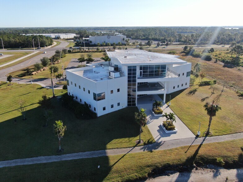 More Photos Of 4081 Lakewood Ranch Blvd, Sarasota Office For Sale