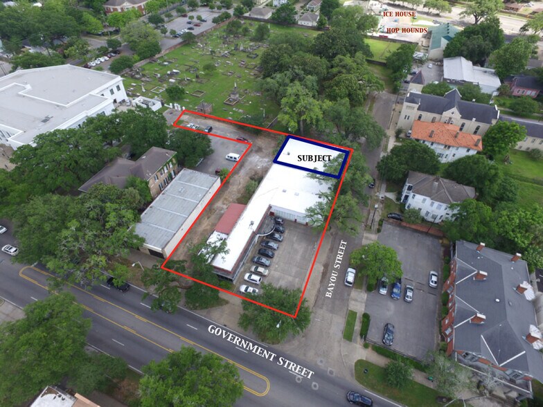 More Photos Of 107 S Bayou St, Mobile Office For Lease