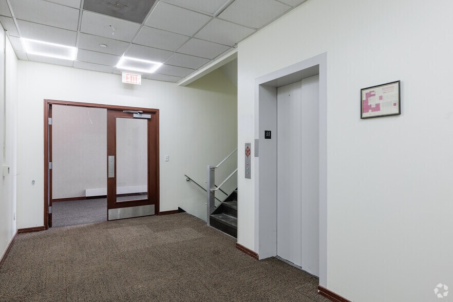 More Photos Of 303 Broad St, Red Bank Specialty For Lease