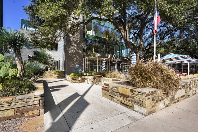 More Photos Of 1400 S Congress Ave, Austin Office For Lease