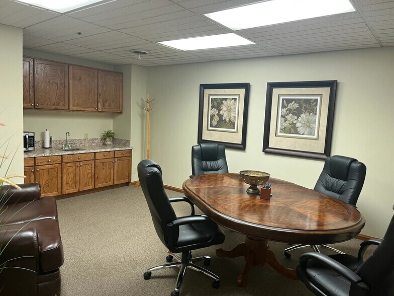 More Photos Of 477 shoup Ave, Idaho Falls Office For Lease