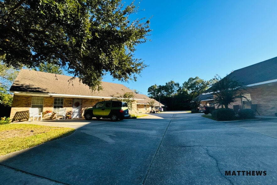 More Photos Of 20031 Lovers Ln, Long Beach Multifamily For Sale