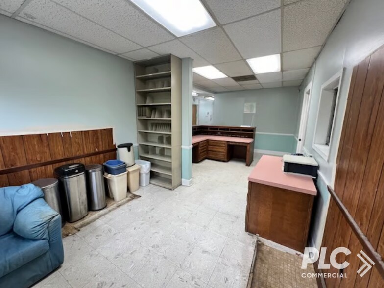 More Photos Of 101 W Market St, Timmonsville Medical For Sale