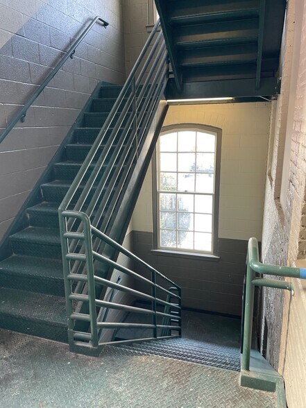 More Photos Of 350 Elm St, Reading Apartments For Sale