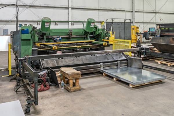 More Photos Of 40 Higgins Dr, Belmont Manufacturing For Sale