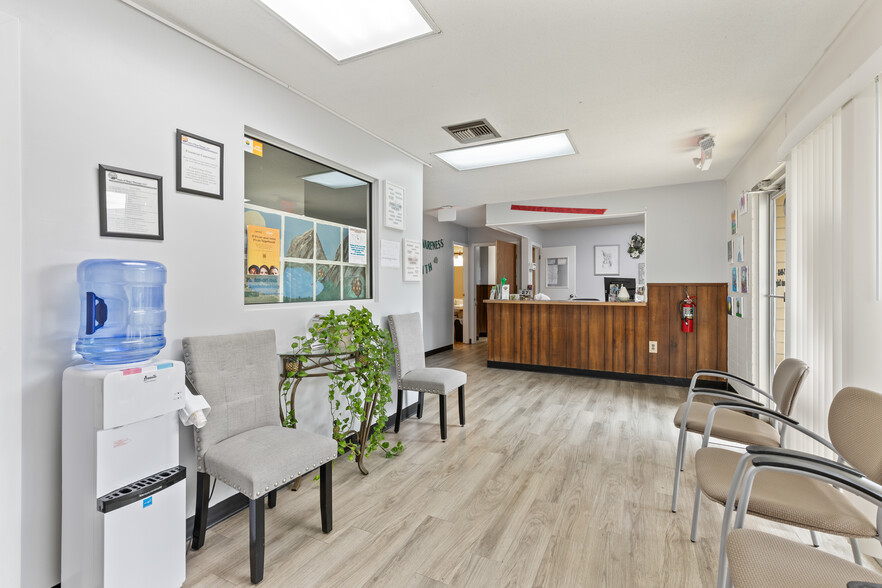 More Photos Of 260 S Marion Ave, Lake City Medical For Lease