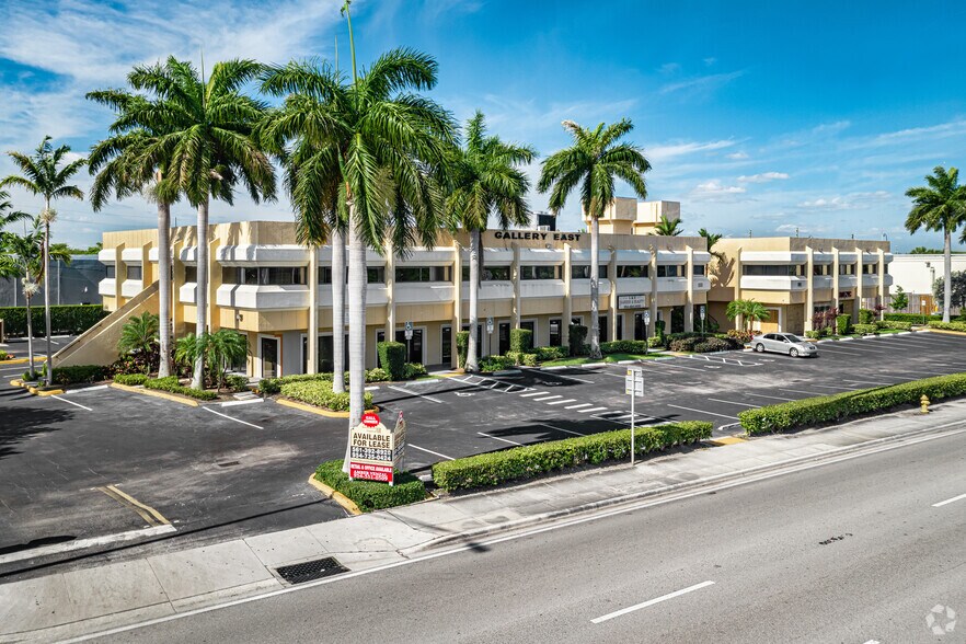 More Photos Of 3900 W Commercial Blvd, Fort Lauderdale Office For Lease