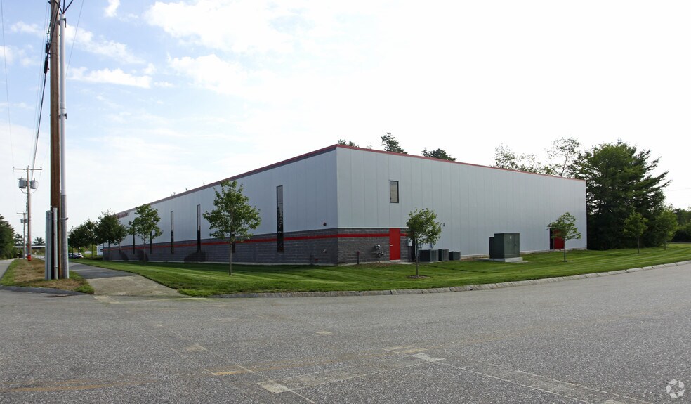 More Photos Of 25 Henniker St, Concord Warehouse For Sale