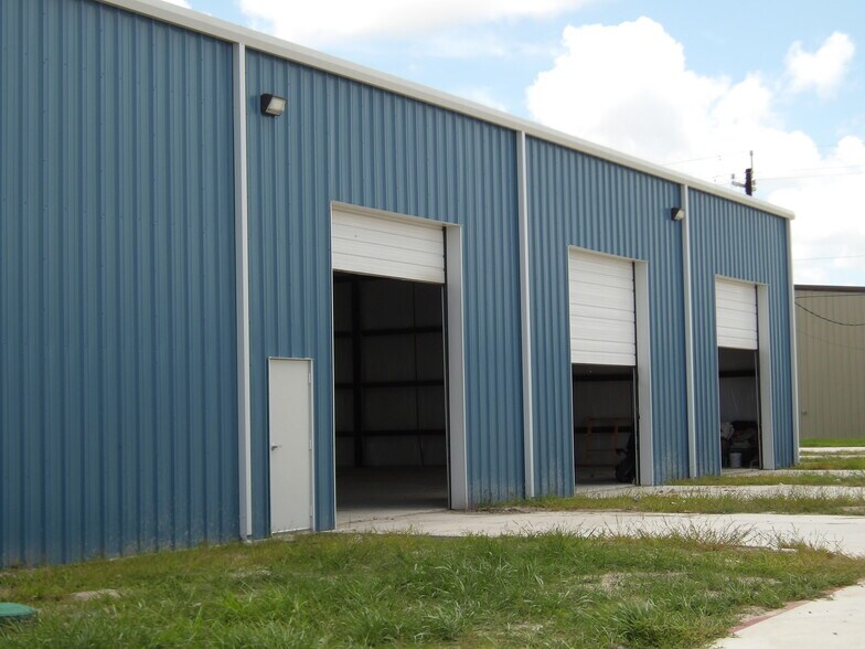 More Photos Of 1745 Laguna Circle, Harlingen Warehouse For Sale