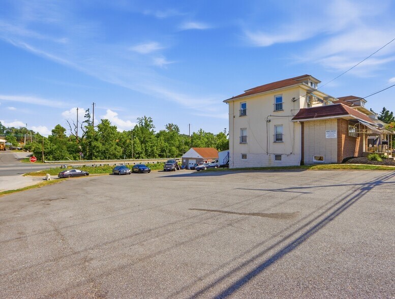 More Photos Of 4405 Leeds Ave, Baltimore Office Residential For Sale