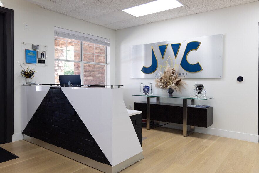 More Photos Of 515 W Southlake Blvd, Southlake Medical For Lease
