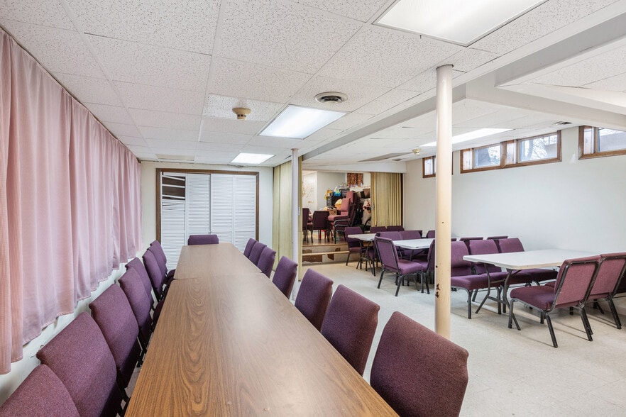 More Photos Of 1 C St, Framingham Religious Facility For Sale