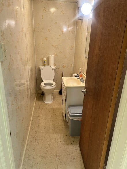 More Photos Of 2301 N 3rd St, Harrisburg Office For Sale