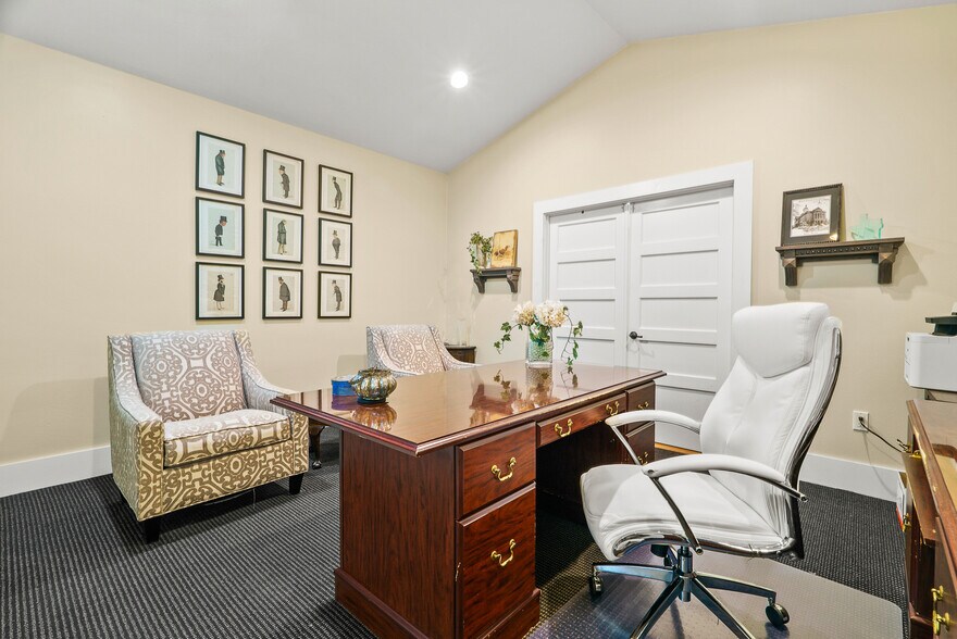 More Photos Of 800 Jackson St, Richmond Office Residential For Sale