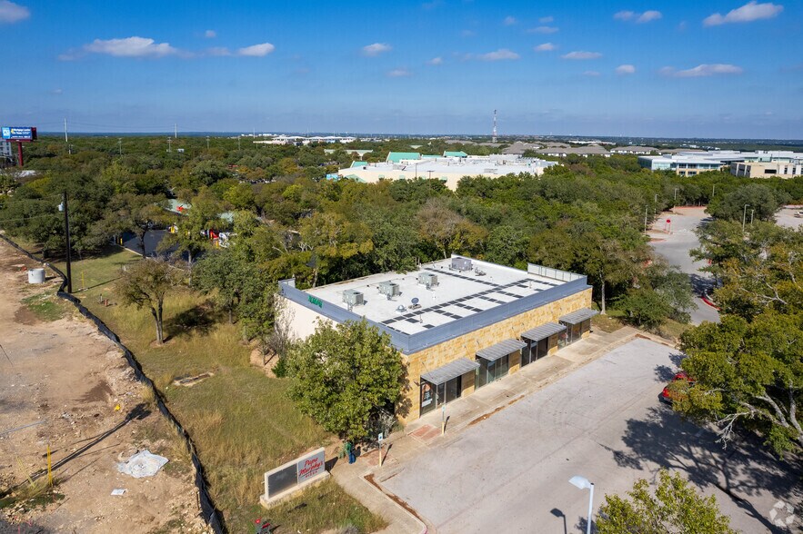 More Photos Of 11404 FM 2222, Austin Freestanding For Lease