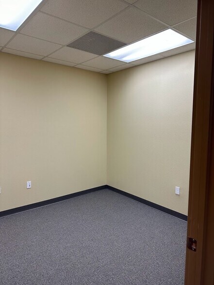 More Photos Of 419 SW 15th St, Ocala Office For Lease