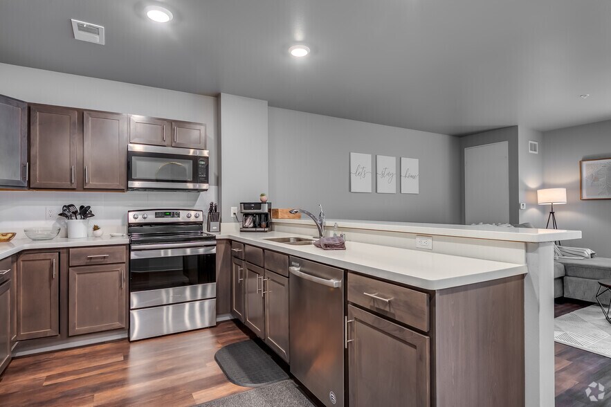 More Photos Of 622 Pennsylvania Ave, Sheboygan Apartments For Lease
