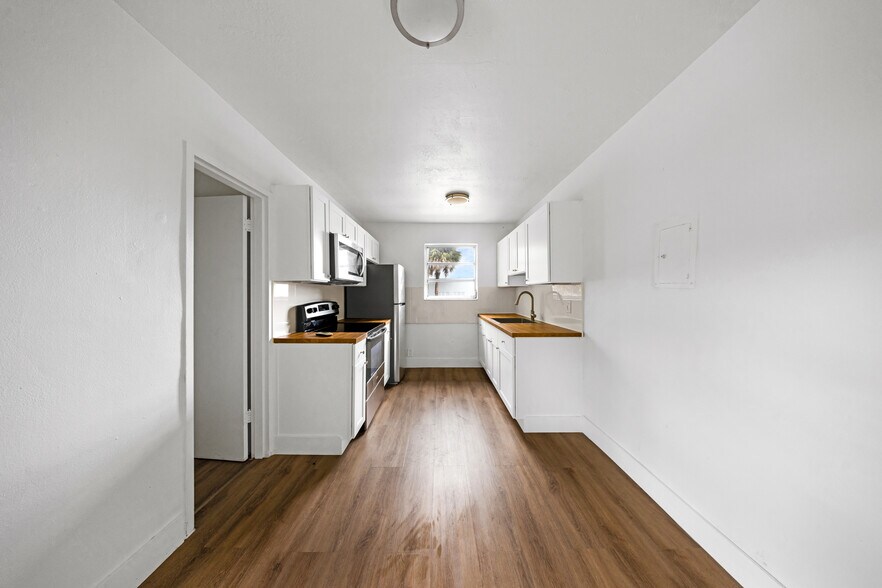 More Photos Of 2629 NW 17th Ave, Miami Apartments For Sale