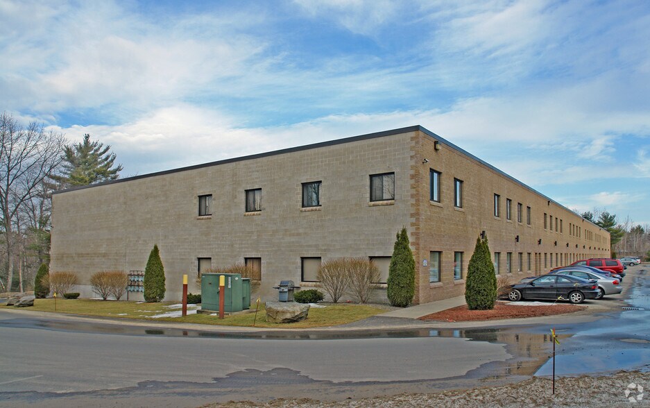 Primary Photo Of 10 Industrial Dr, Windham Flex For Lease