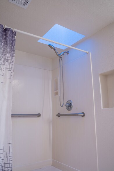 More Photos Of 14030 N El Pueblo Blvd, Fountain Hills Assisted Living For Sale