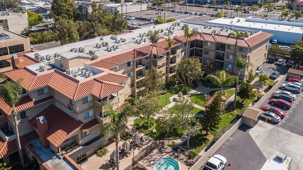 More Photos Of 18700 Florida St, Huntington Beach Apartments For Sale
