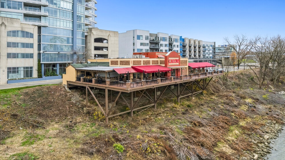 More Photos Of 401 Riverboat Row, Newport Restaurant For Sale