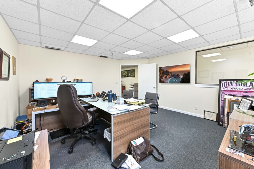 More Photos Of 355 NE 5th Ave, Delray Beach Loft Creative Space For Lease