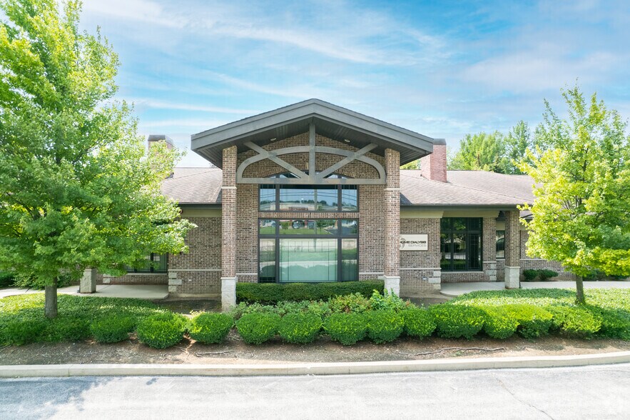 More Photos Of 7777 W Lincoln Hwy, Frankfort Office For Lease