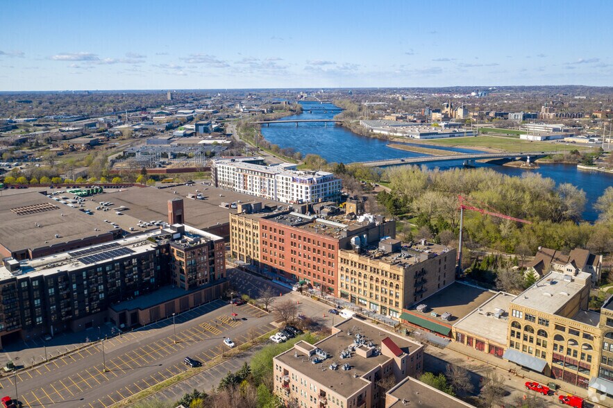 More Photos Of 708 N 1st St, Minneapolis Apartments For Lease