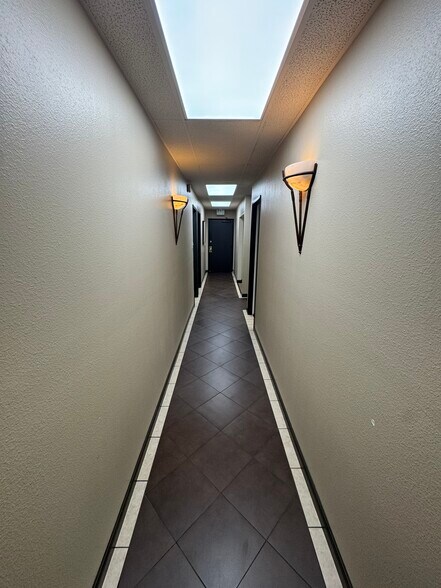 More Photos Of 6716-6718 Greenleaf Ave, Whittier Storefront Retail Office For Lease