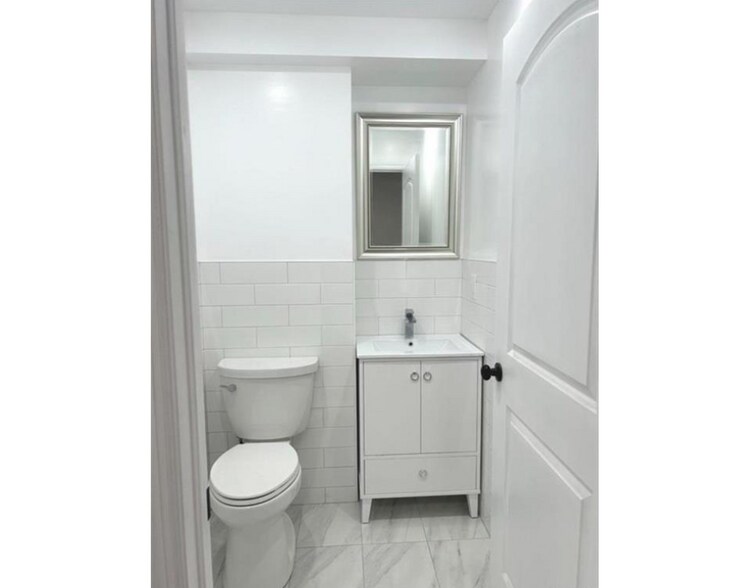 More Photos Of 344 E 116th St, New York Apartments For Lease