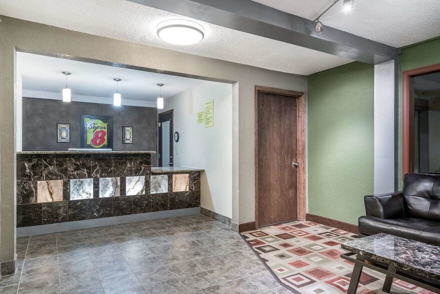 More Photos Of 2401 S Main St, Rice Lake Hotel For Sale