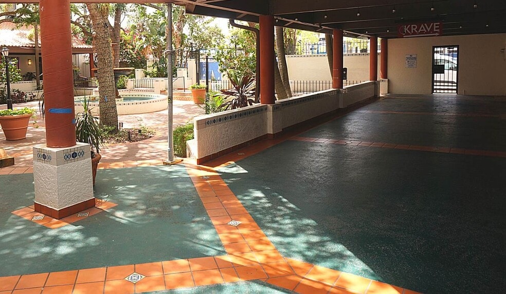 More Photos Of 330 Clematis St, West Palm Beach Storefront Retail Office For Sale
