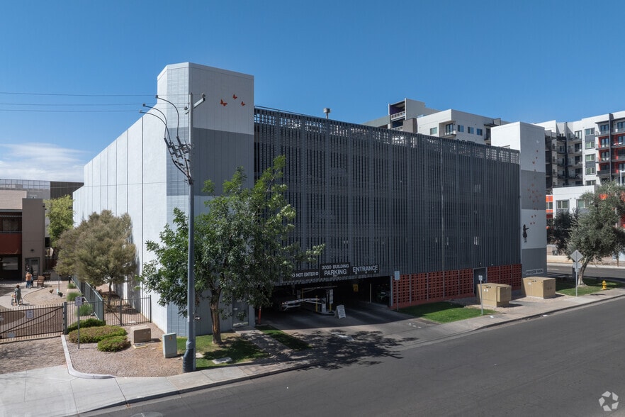 More Photos Of 3030 N Central Ave, Phoenix Office For Lease