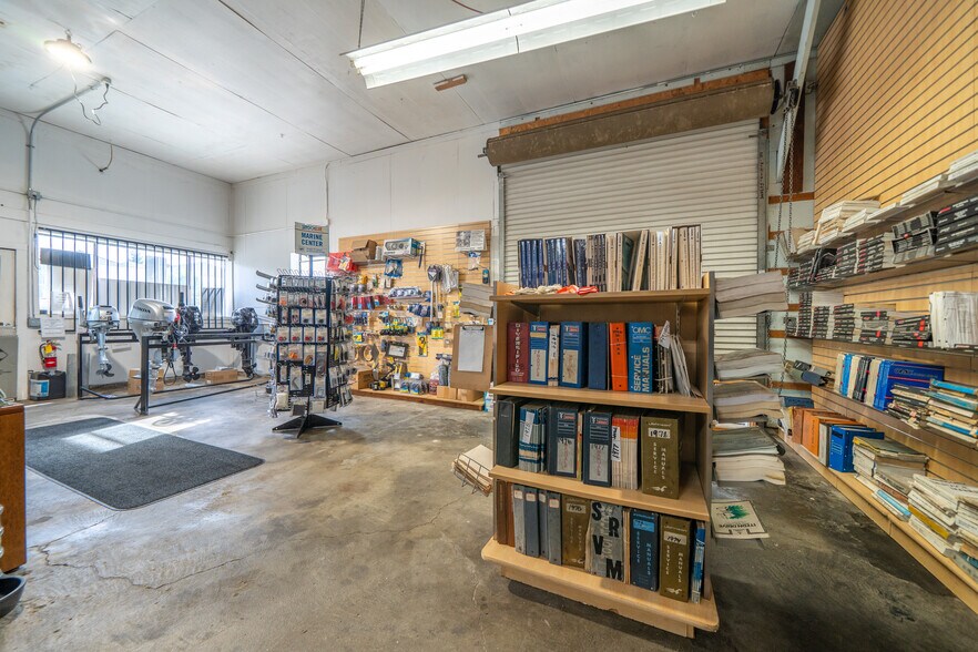 More Photos Of 5830 Caterpillar rd, Redding Industrial For Sale